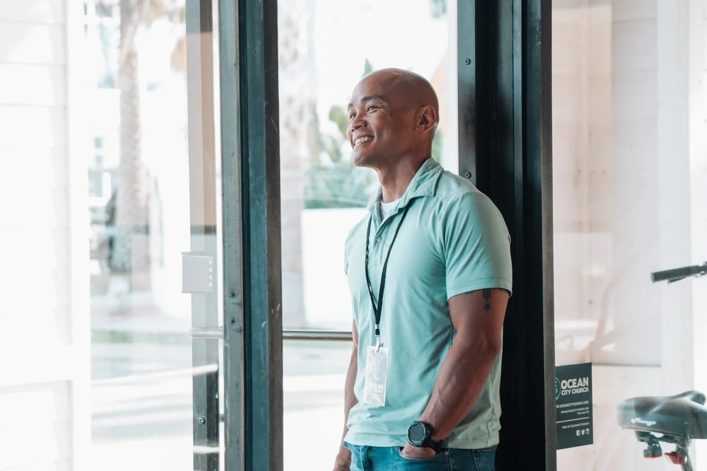 That feeling when someone&rsquo;s already excited you&rsquo;re here! 🙌🏽⁠
⁠
Church isn&rsquo;t a place we go. It&rsquo;s a family to whom we belong. We can't wait to see YOU this morning. Join us at 9:00 or 11:00!