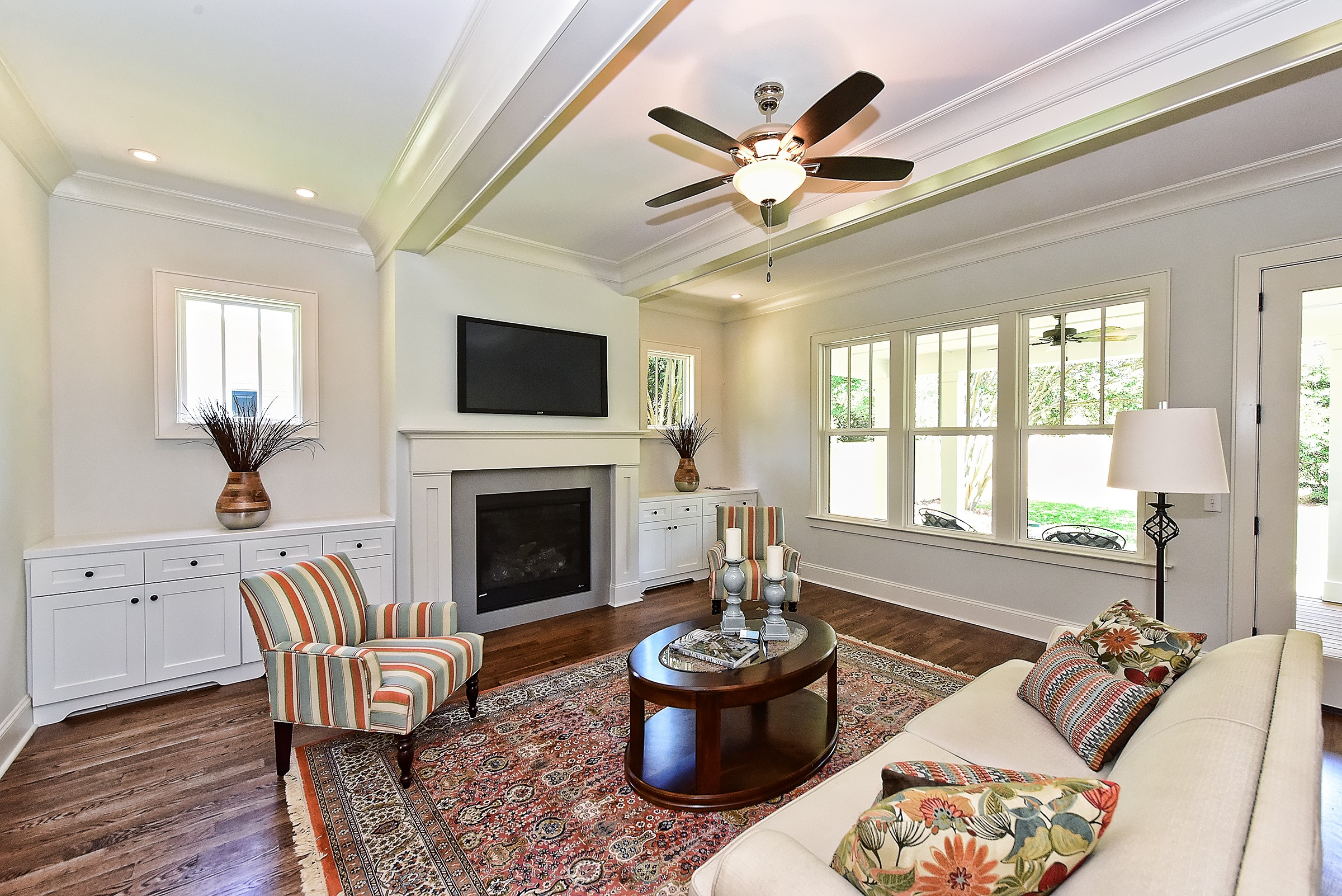 018_Living Room.jpg