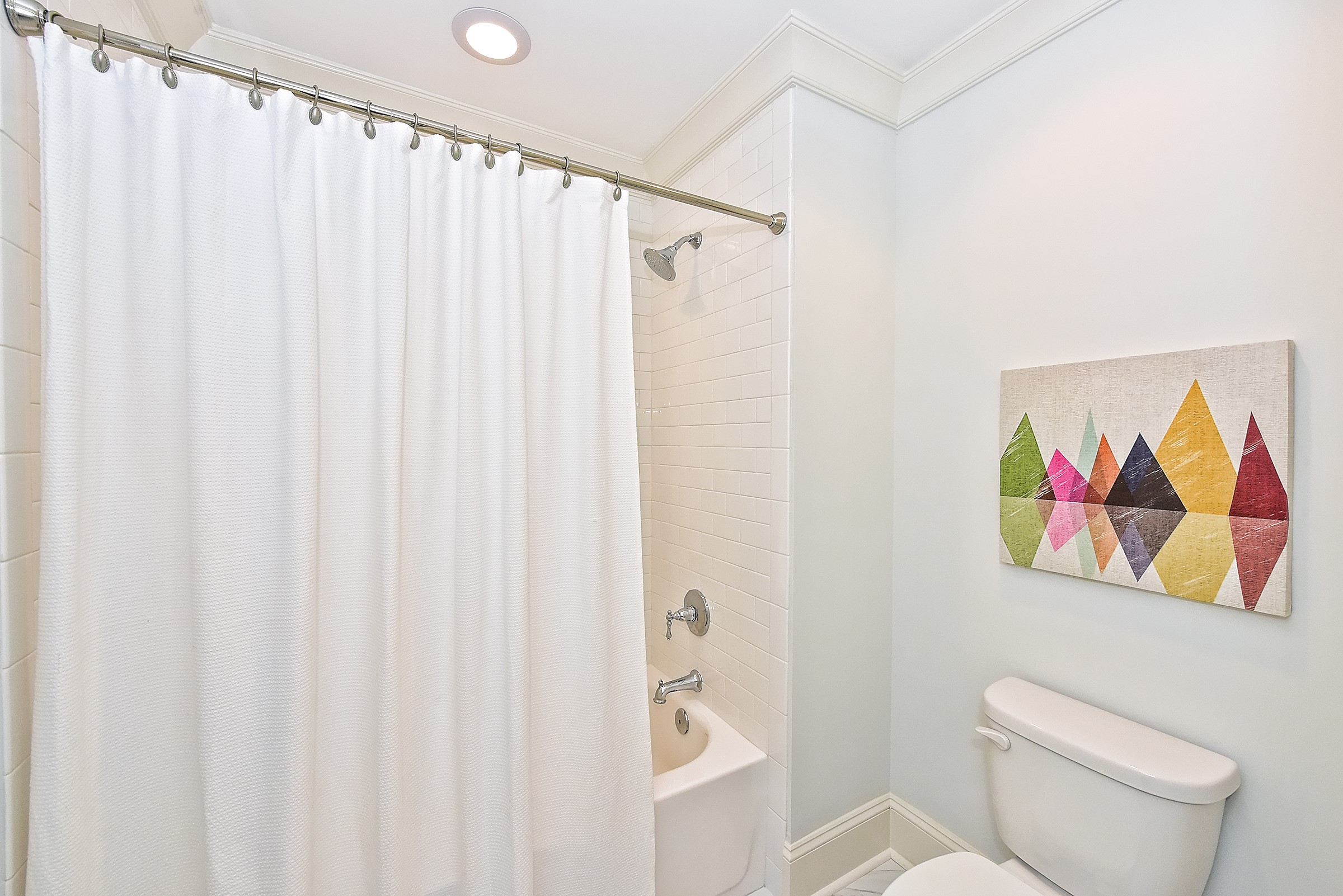 047_Bathroom.jpg