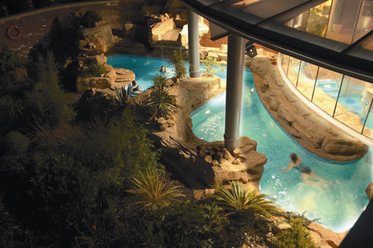 Thermal Spa pool at night to email.JPG
