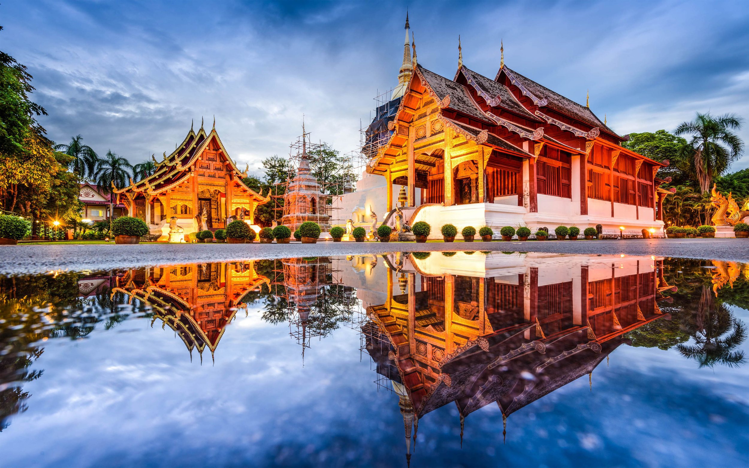 Chiang Mai Tempel 3.jpg