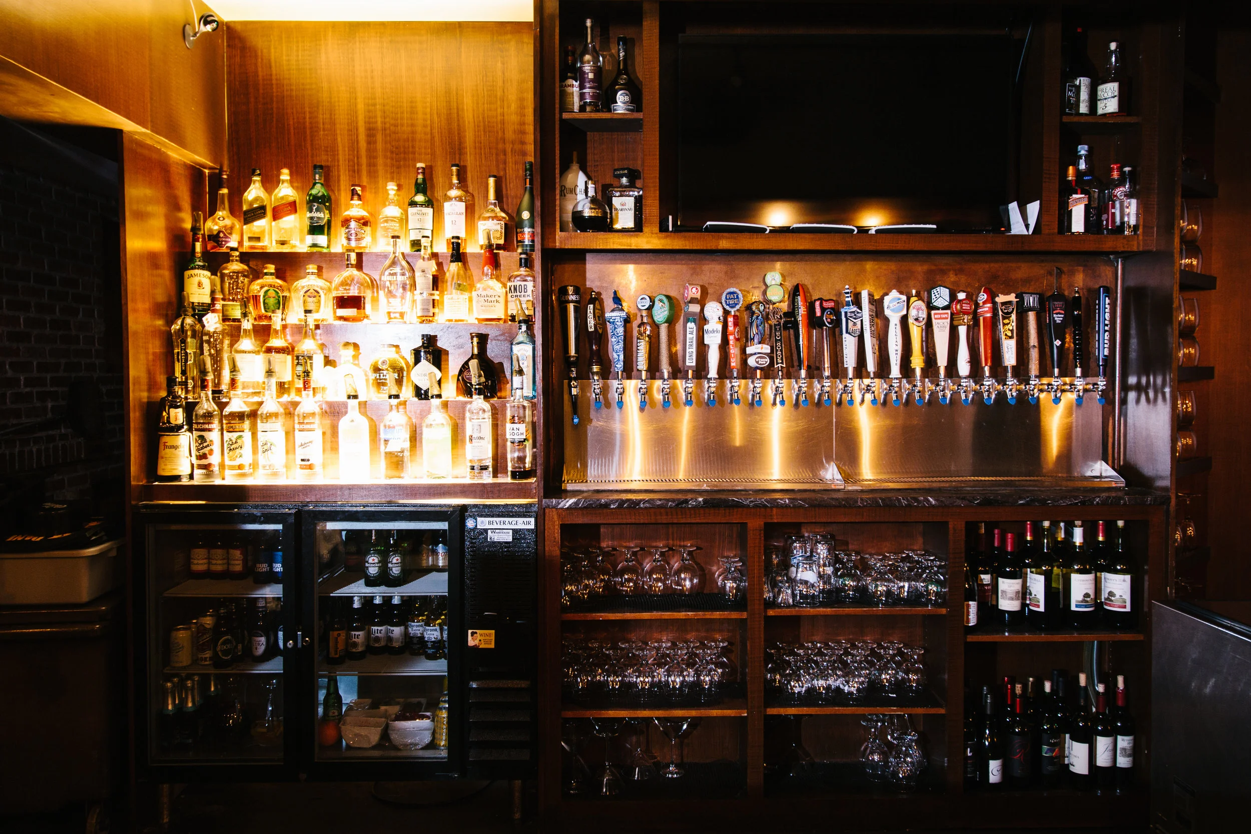 Bar:lounge5.jpg