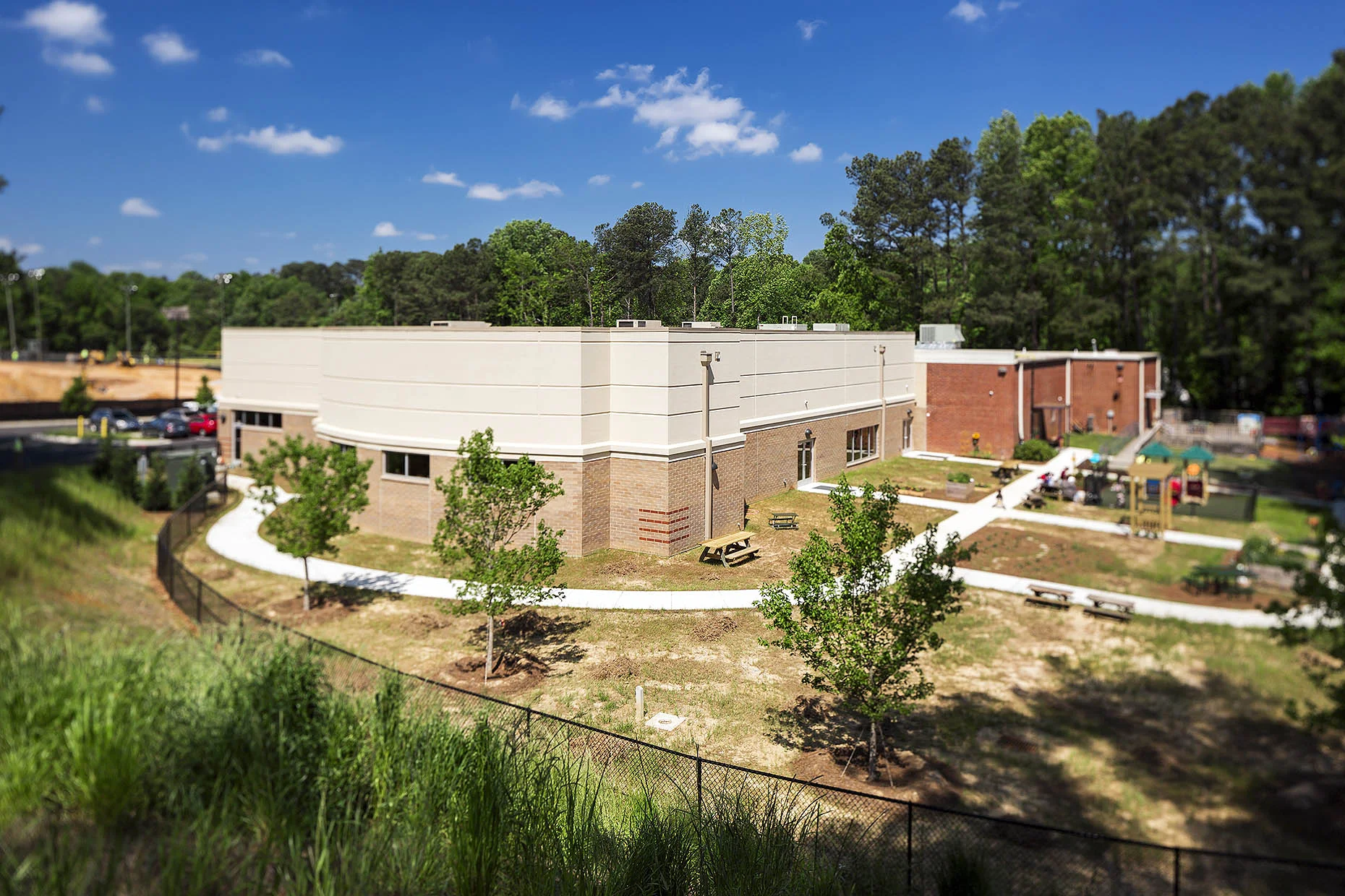 Lusk_ElaineClarkCenter_Exterior_01-TS_webuse.jpg
