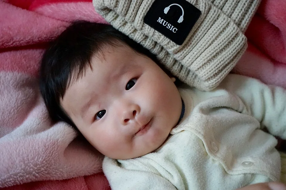 Benefits of listening to music at an early age