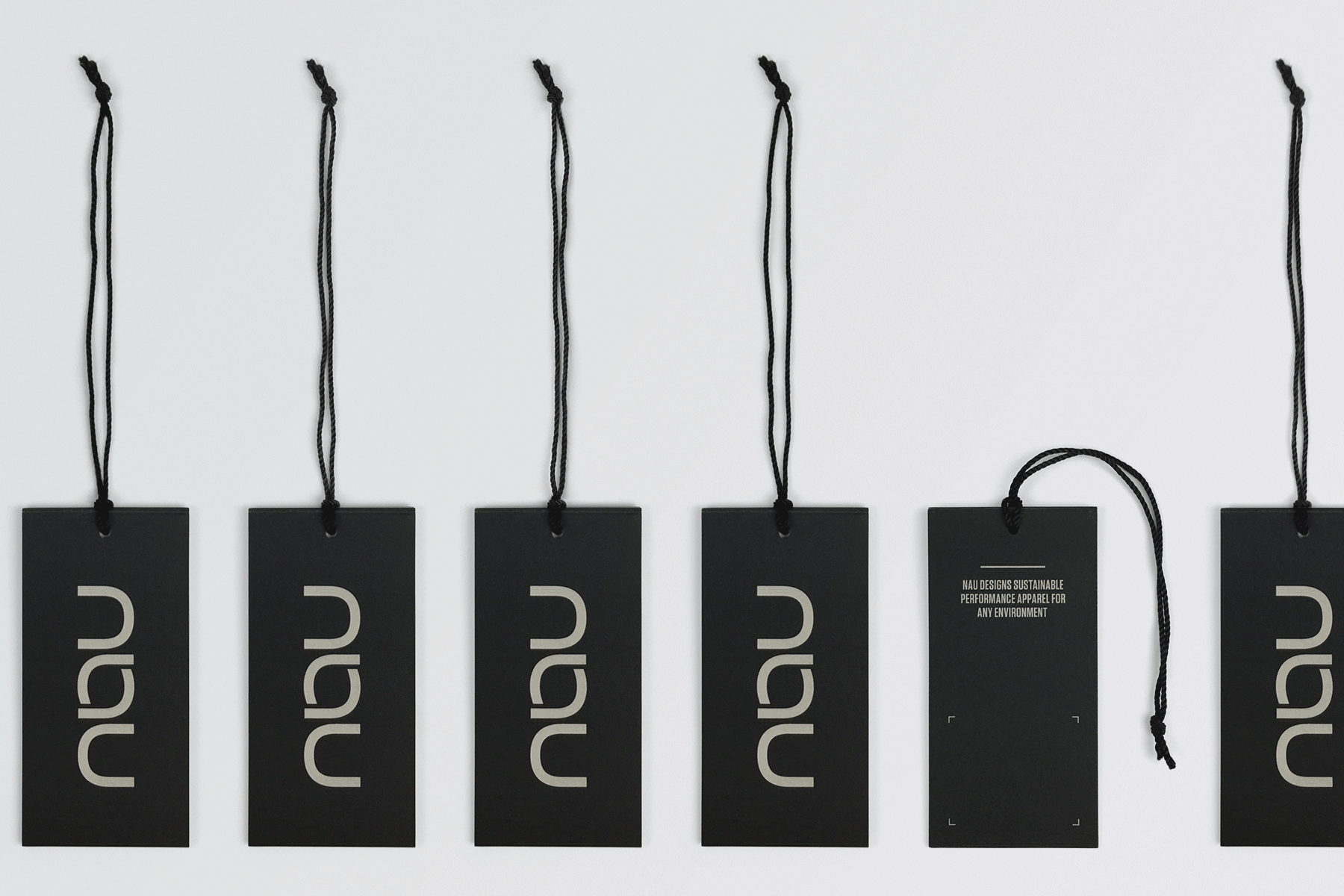 NAU_Hangtag_1800x1200_128.gif