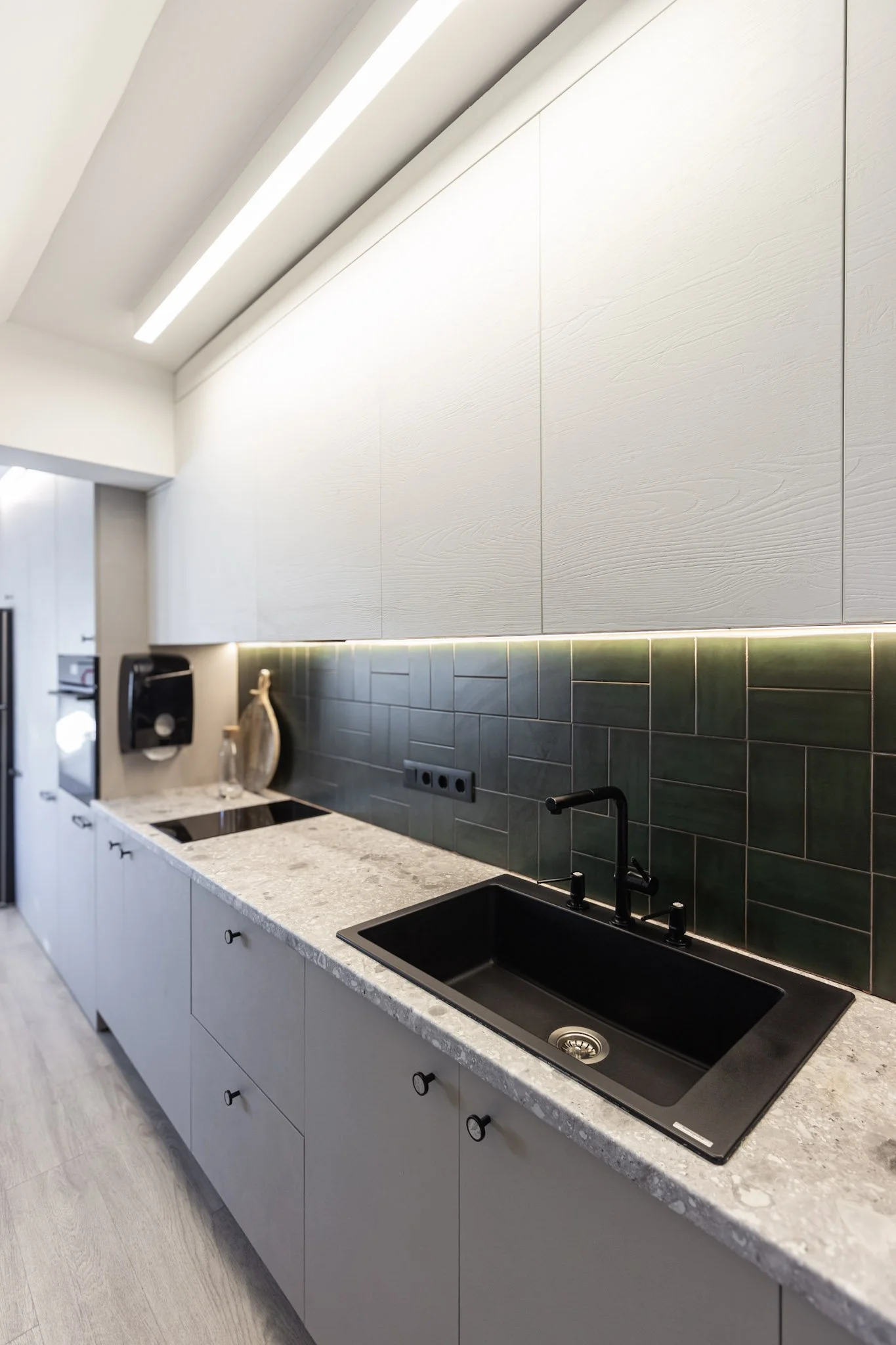 KITCHEN IMG_5931.jpg