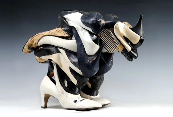 Willie Cole (American, b. 1955) Untitled (Chicken), 1995, Women's shoes adn galvanized wire, 14 3/4"x 22 7/8"x 9 7/8: