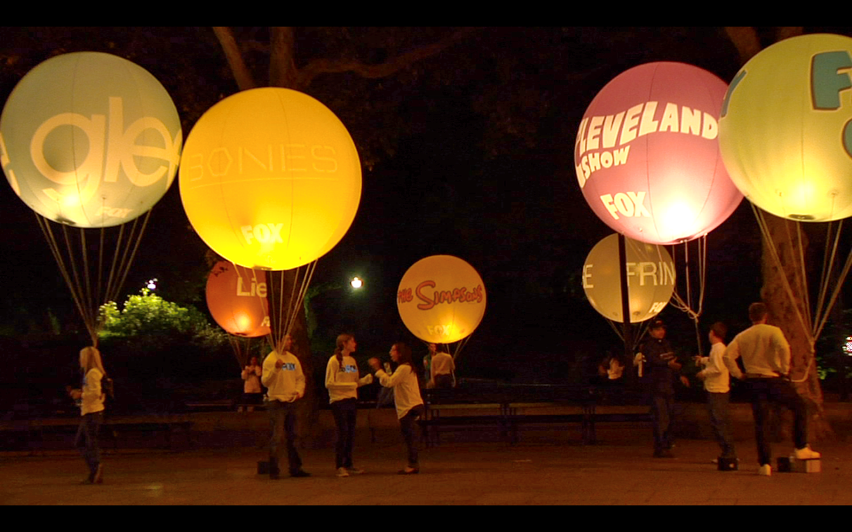 illuminated ad balloons 