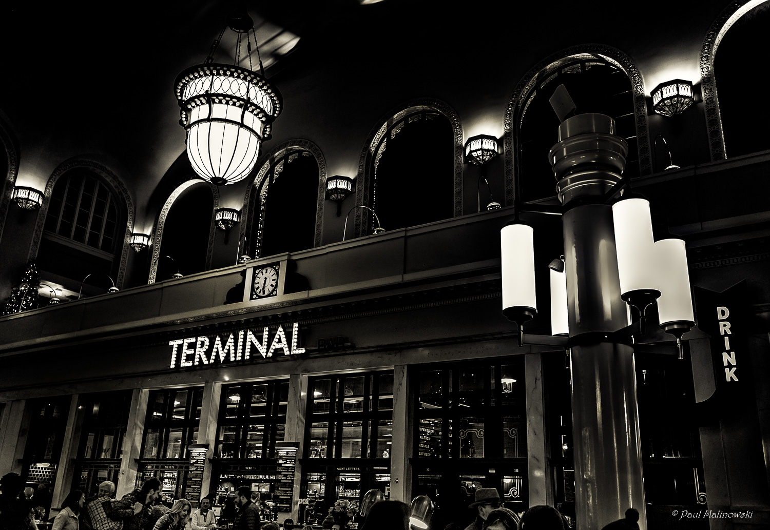 terminal bar