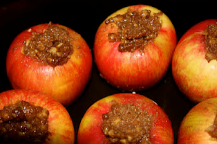 Baked Apples in the Crockpot {recipe} - Cooking with Anton