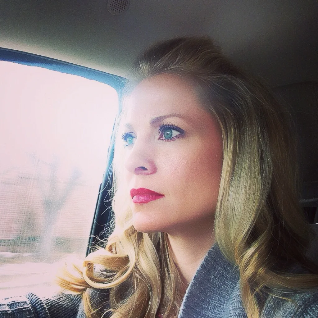 the perfect red lip {for a tired mom}