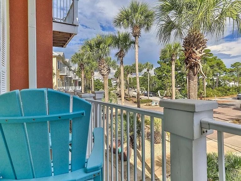 Patio 2.jpg