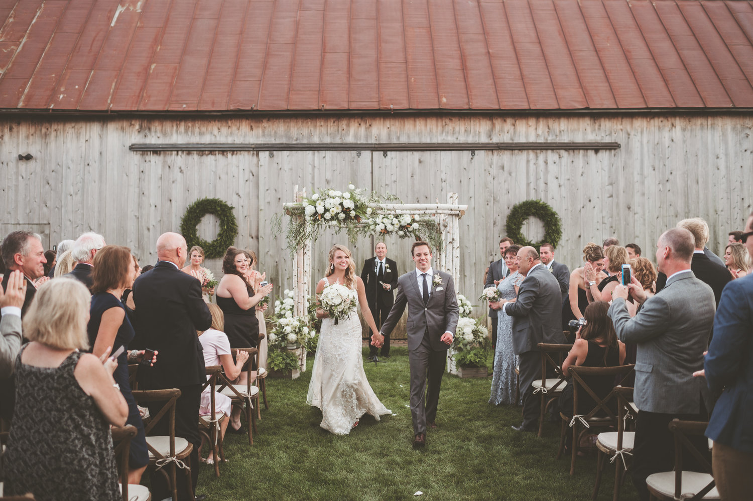paper+antler+-+molly+++sam+wedding++-++0035.jpg