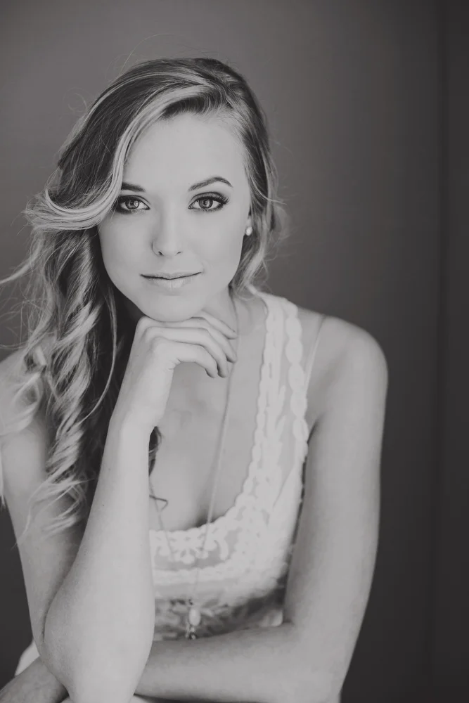   "Extremely talented photographer.&nbsp; Leigha captured the essence of my children in our family photo's."&nbsp;  Sharon 