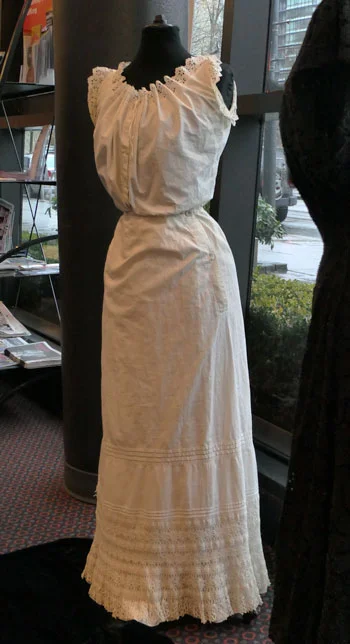 JulieChristie.jpg
