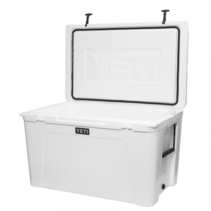 YETI Tundra 210