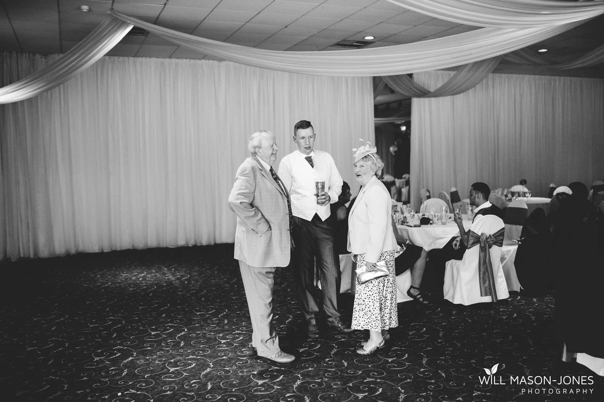 Hannah&Mark-413.jpg