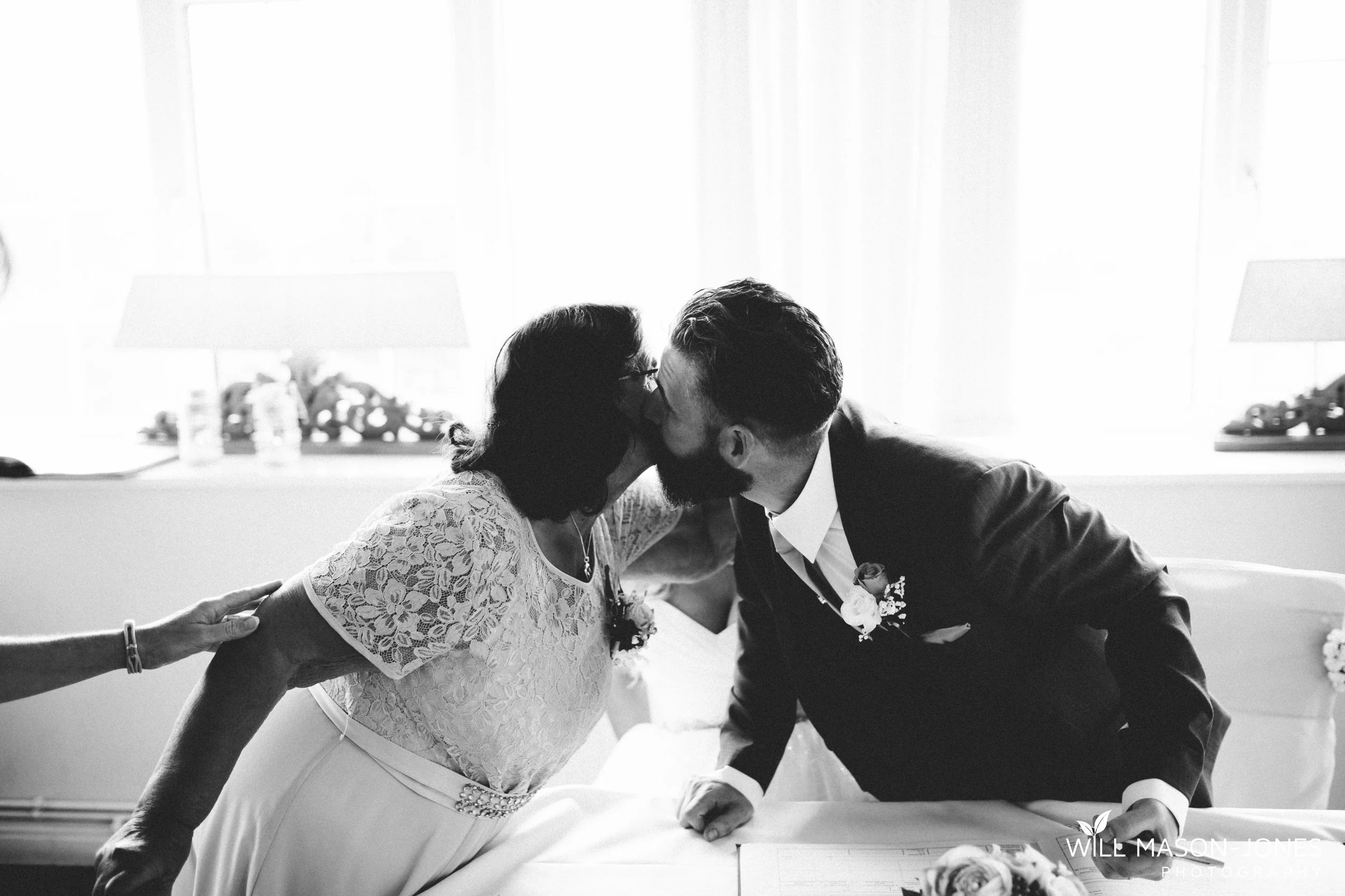 Chris&AmandaWEB-305.jpg
