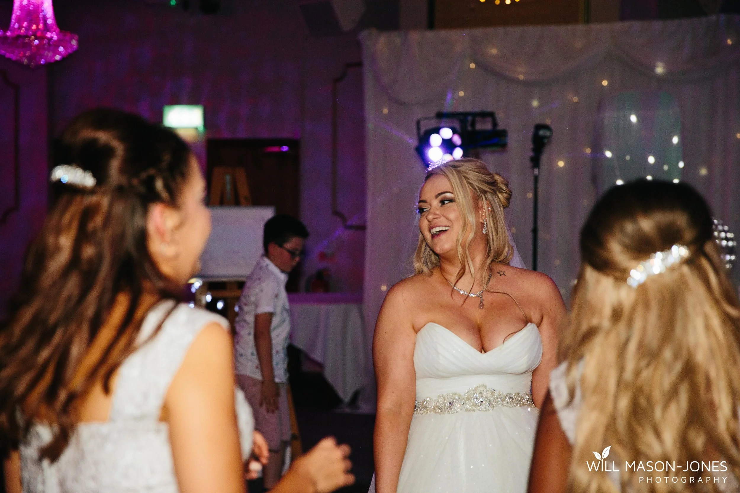 Chris&AmandaWEB-605.jpg