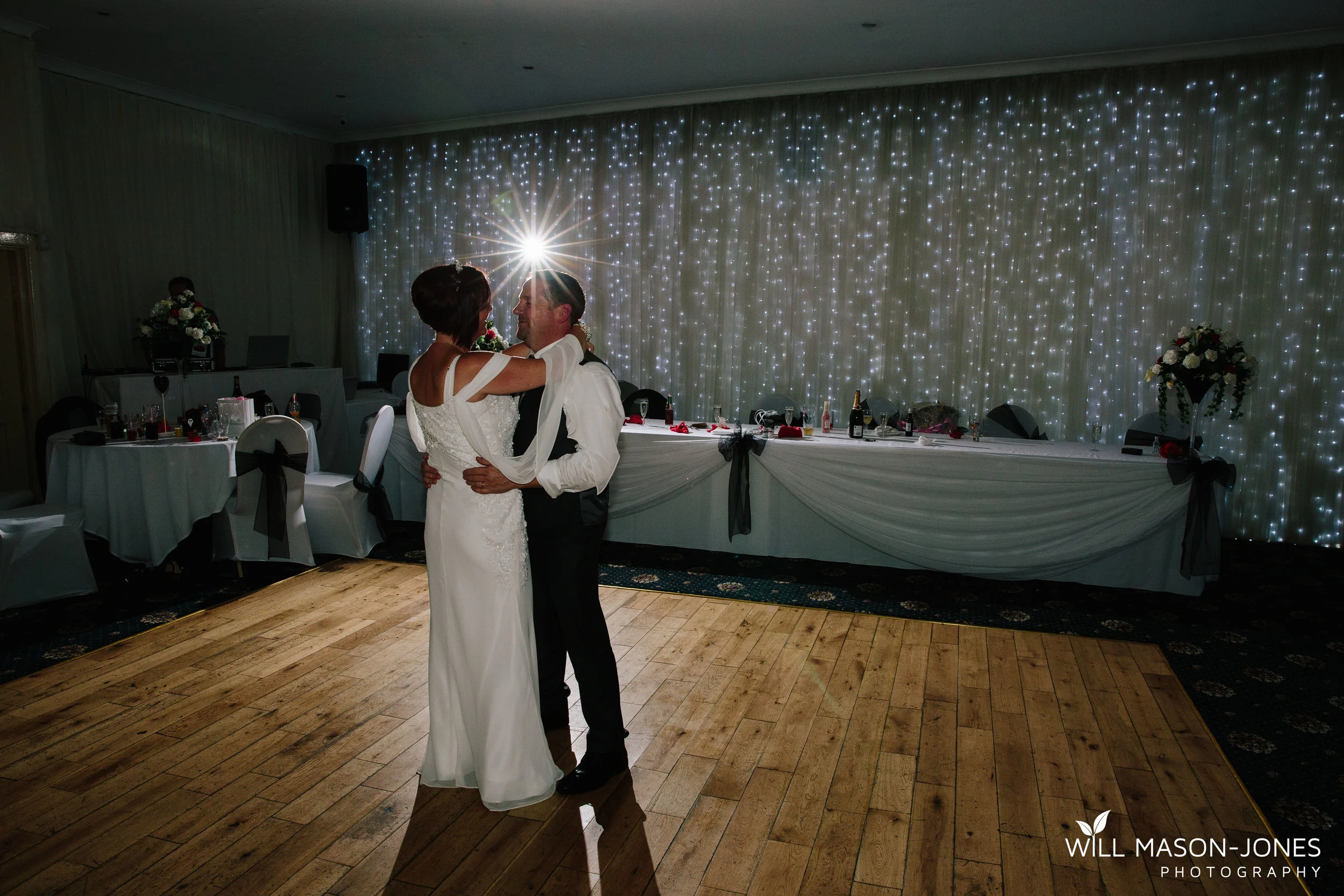 Sarah&Barry-542.jpg