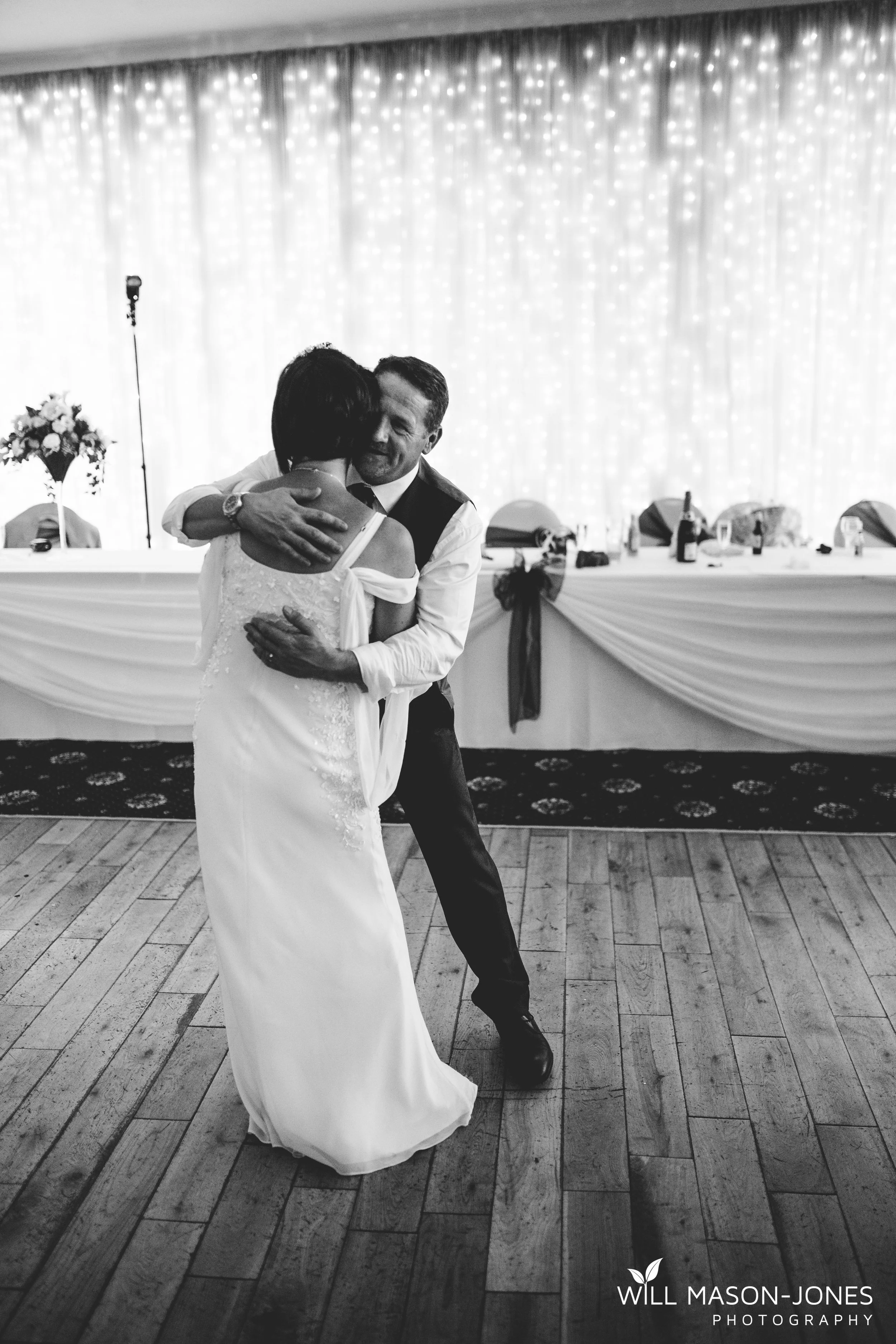 Sarah&Barry-556.jpg