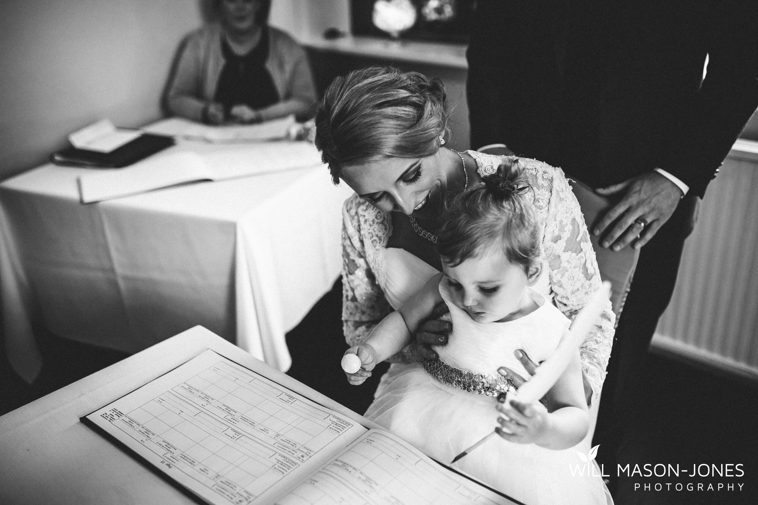 Mark&Sara-227.jpg