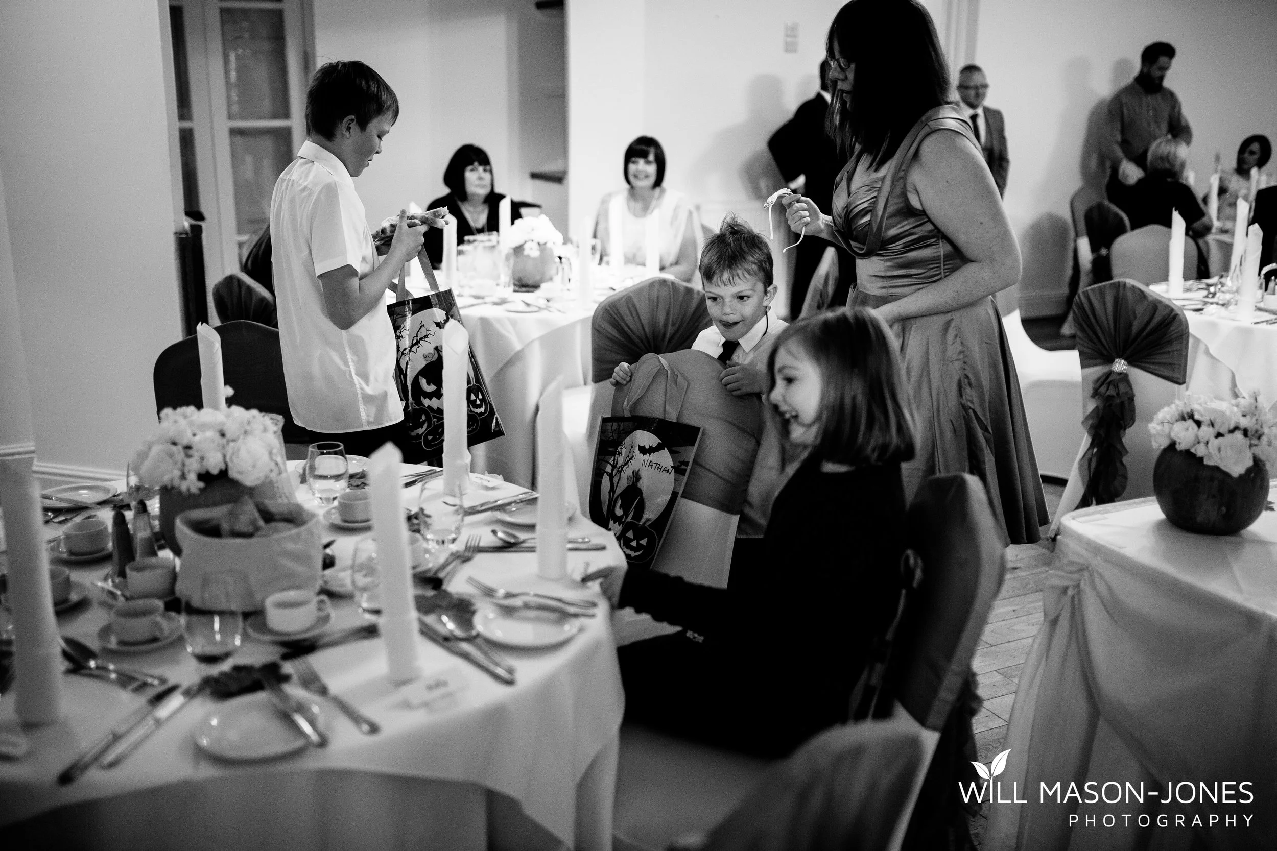 Mark&Sara-458.jpg
