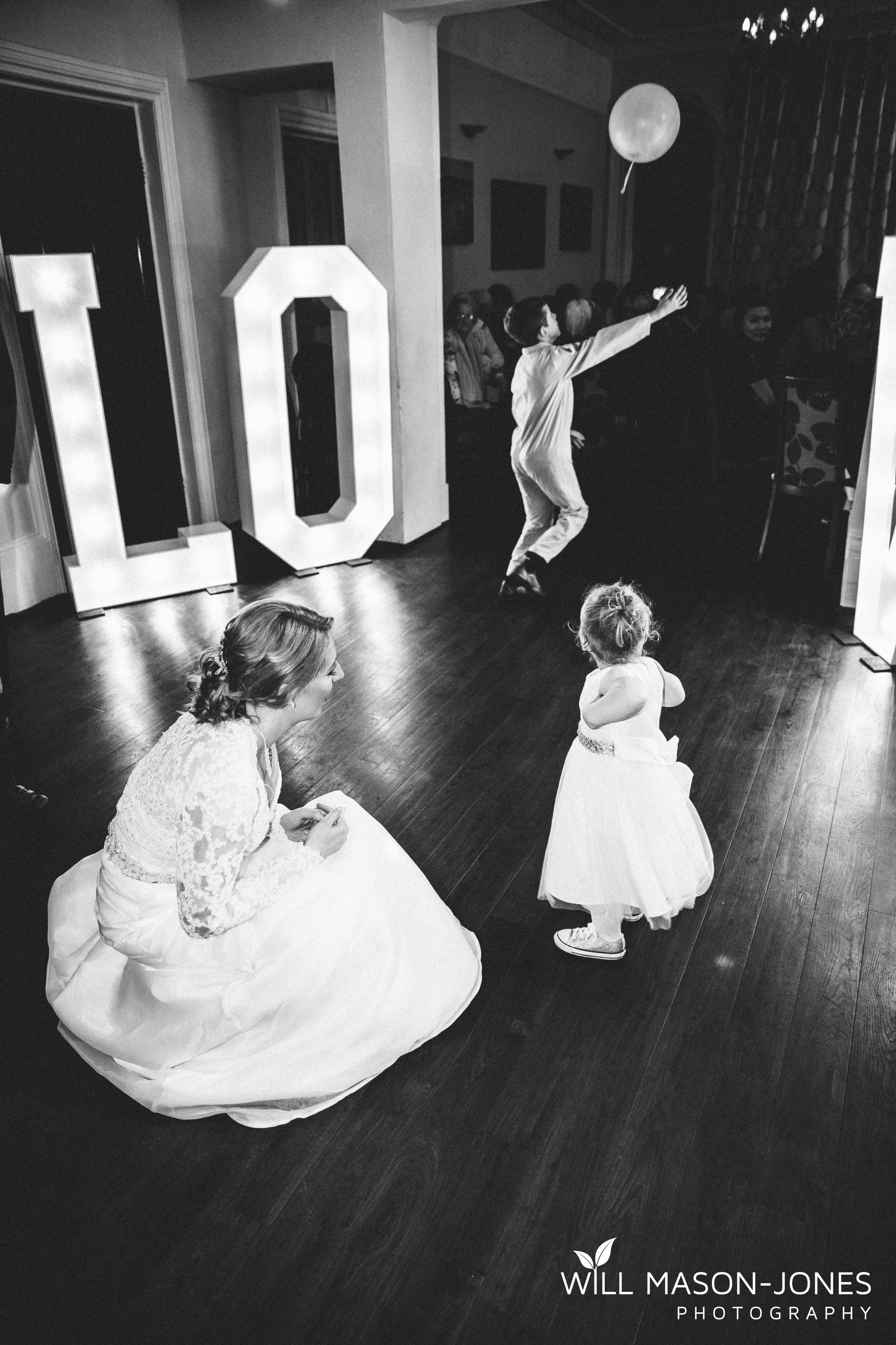 Mark&Sara-571.jpg