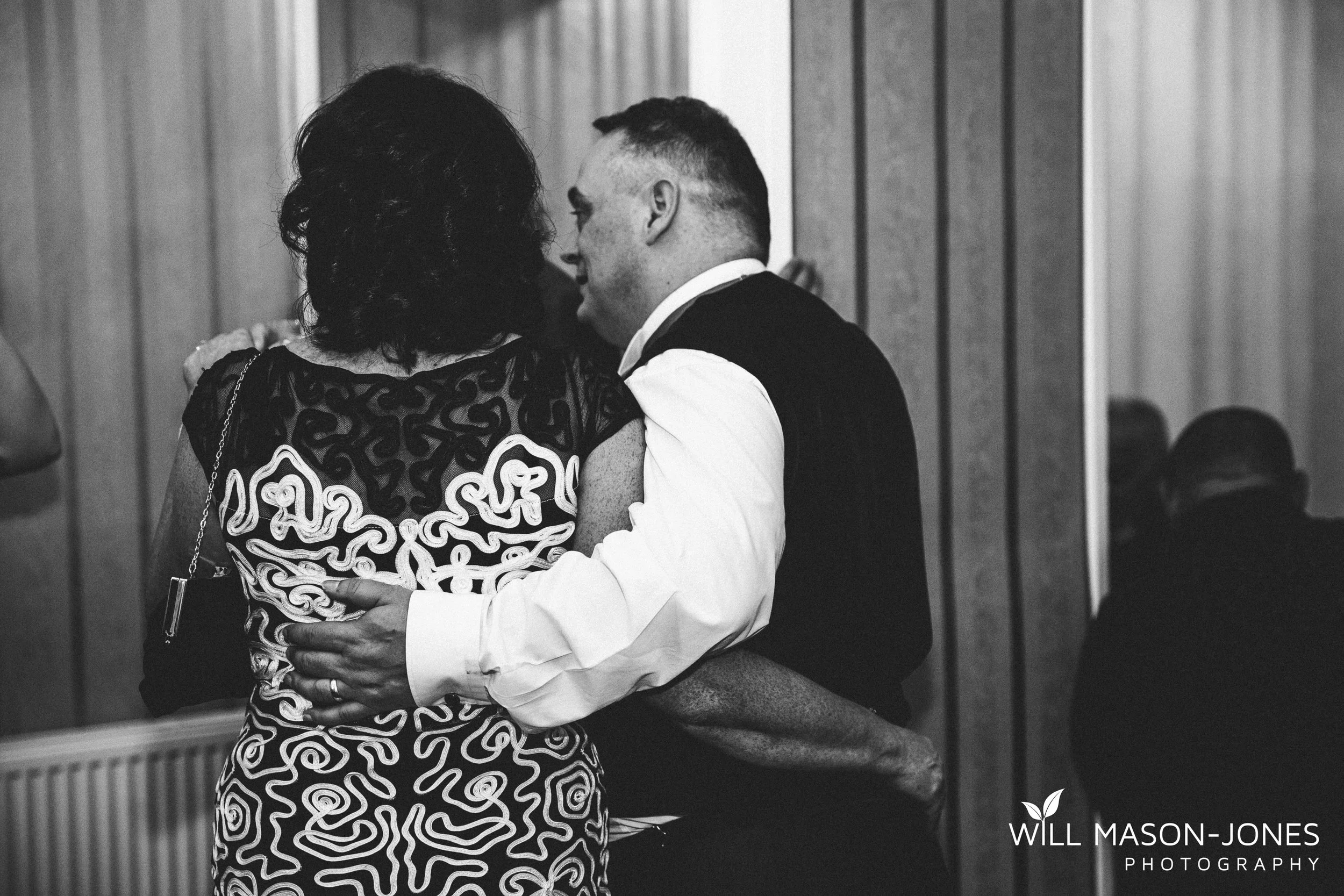 Mark&Sara-625.jpg