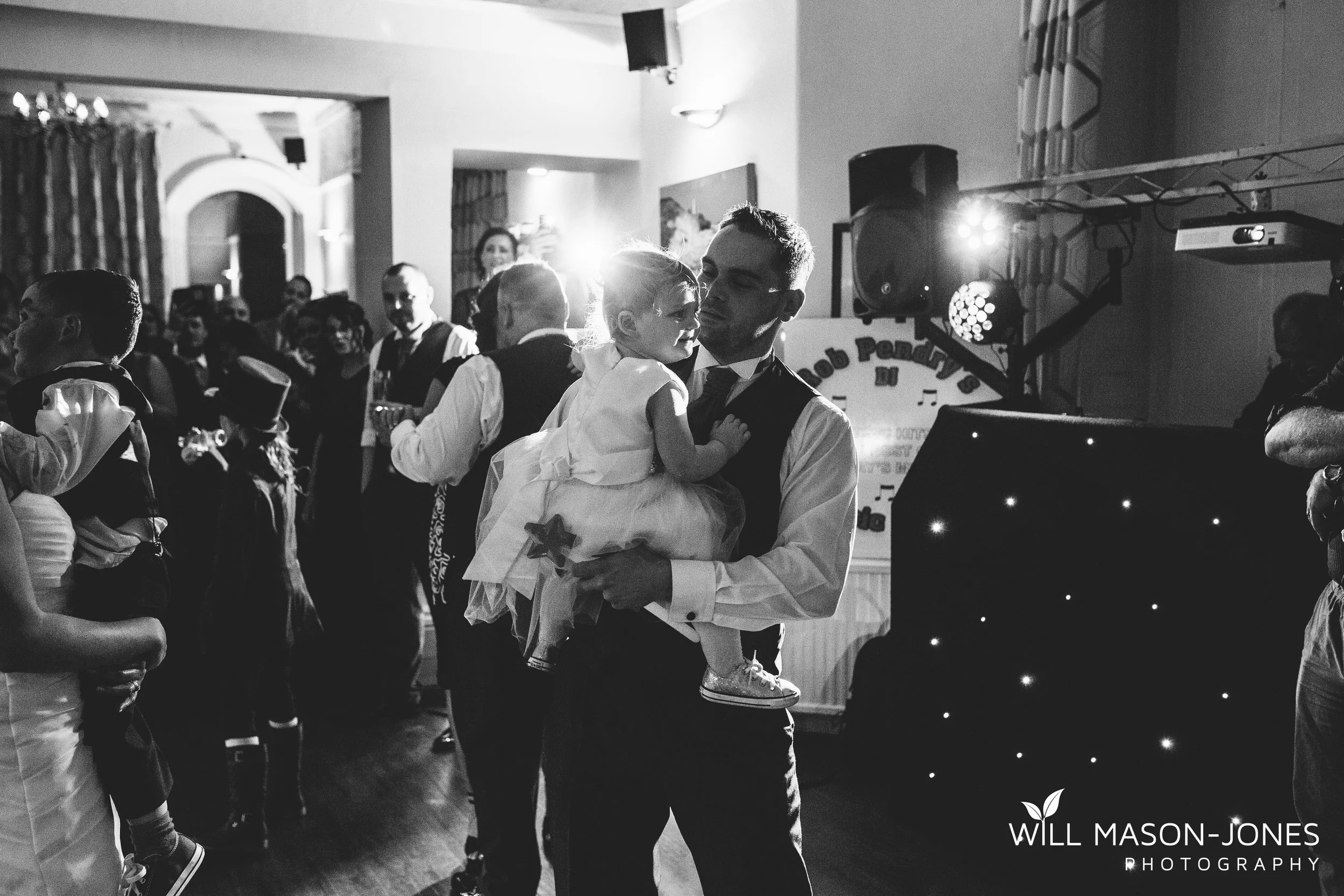 Mark&Sara-650.jpg