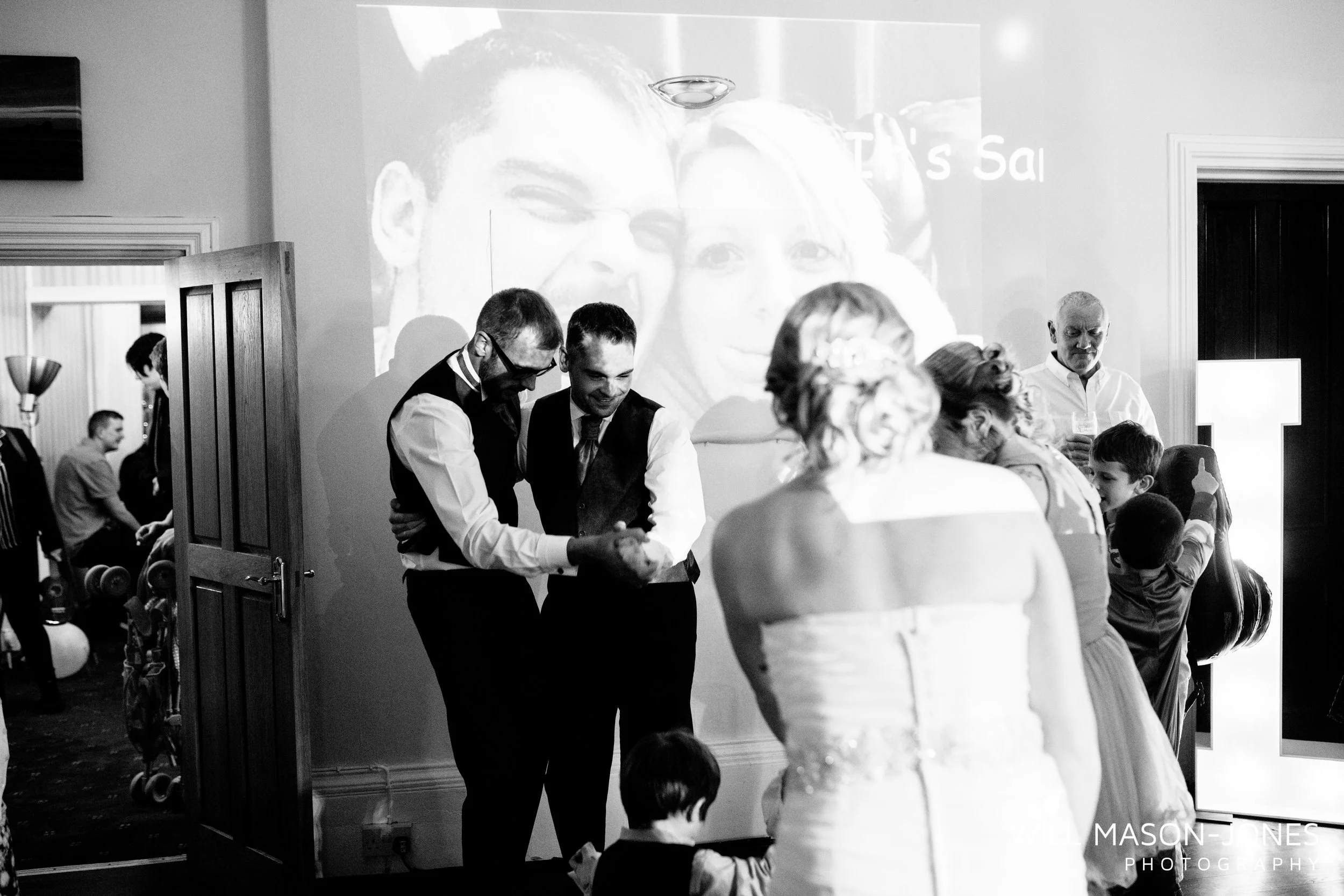 Mark&Sara-657.jpg