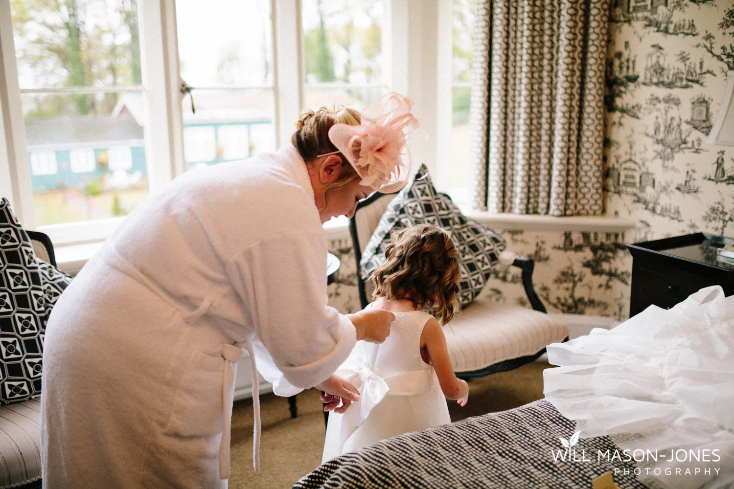  coed-y-mwstwr-welsh-wedding-photography 
