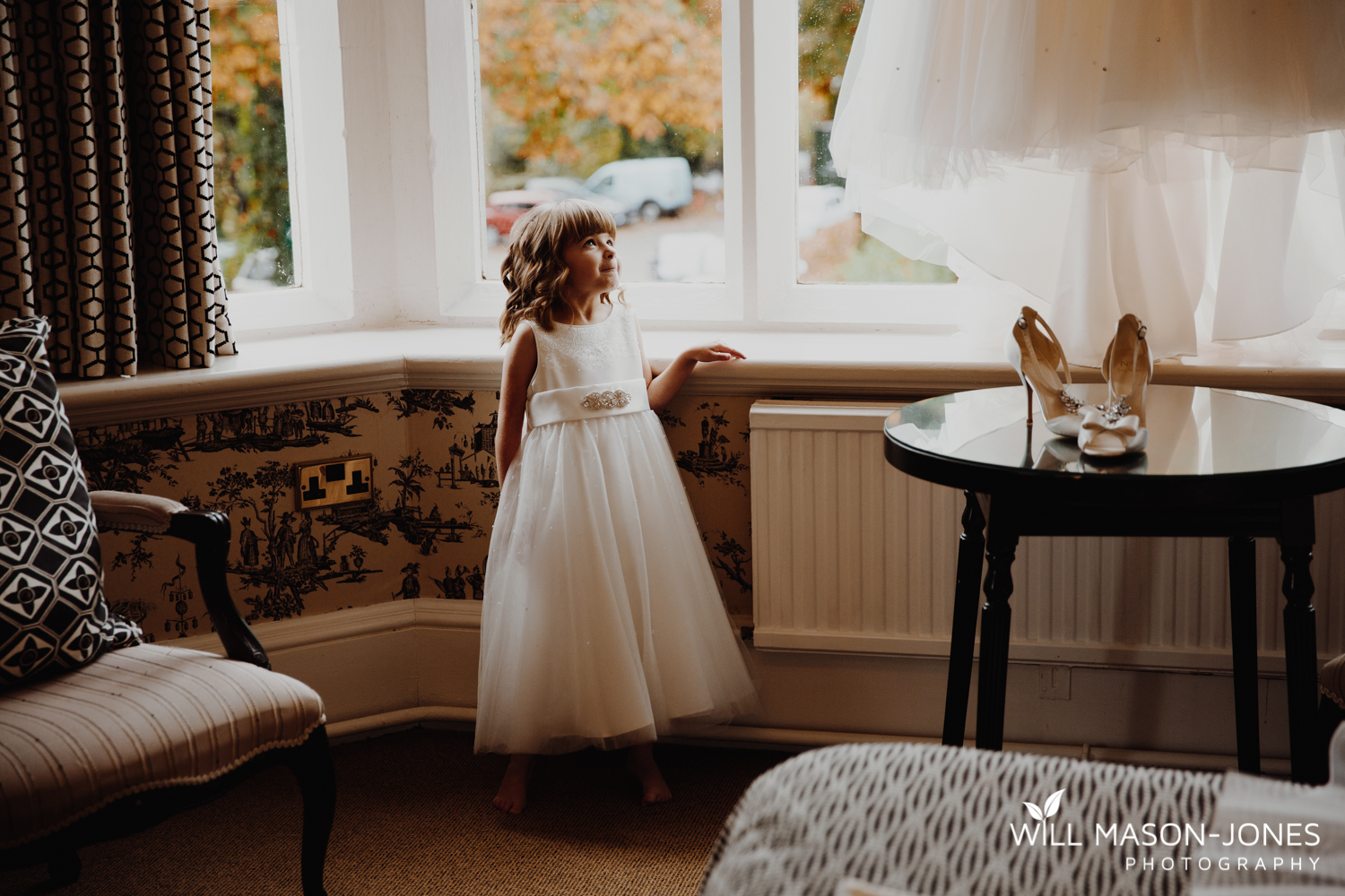 coed-y-mwstwr-welsh-wedding-photography 