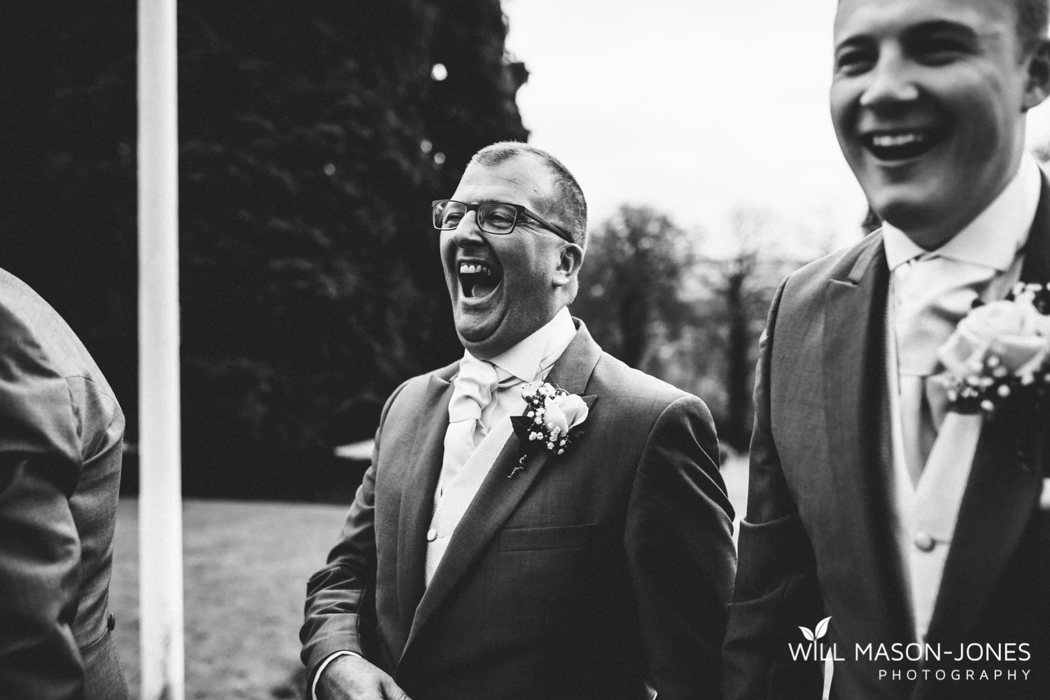  coed-y-mwstwr-welsh-wedding-photography 