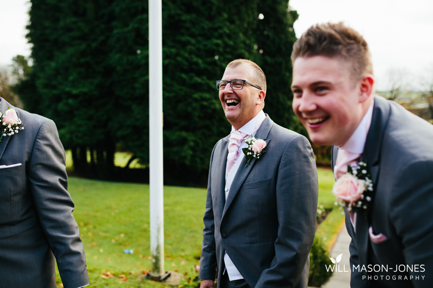  coed-y-mwstwr-welsh-wedding-photography 