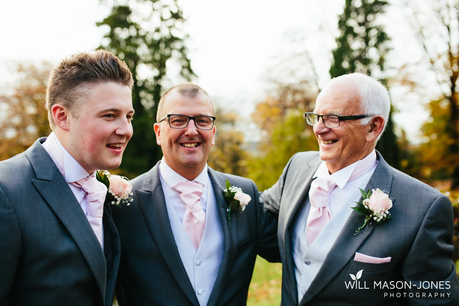  coed-y-mwstwr-welsh-wedding-photography 