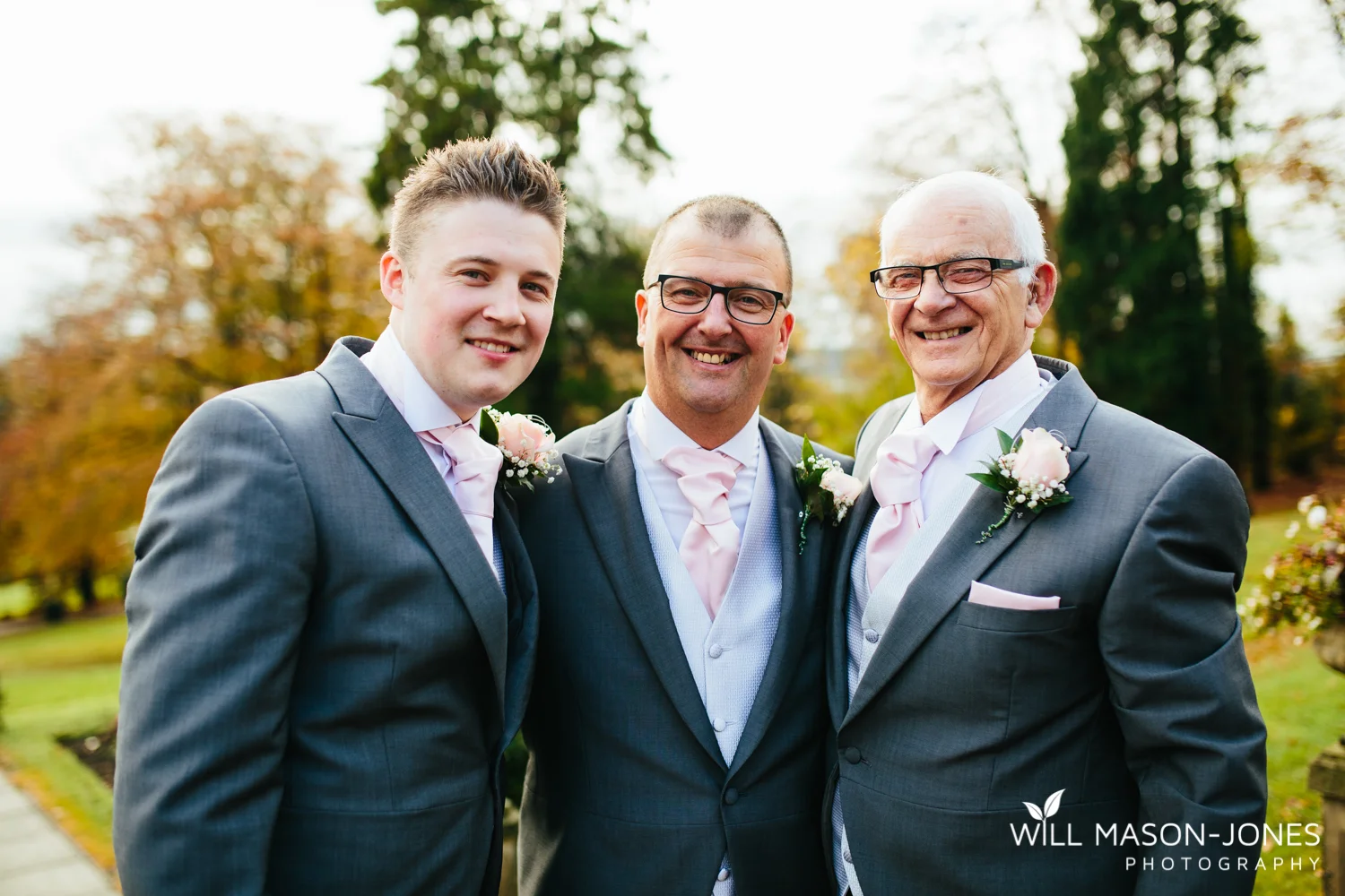 coed-y-mwstwr-welsh-wedding-photography 
