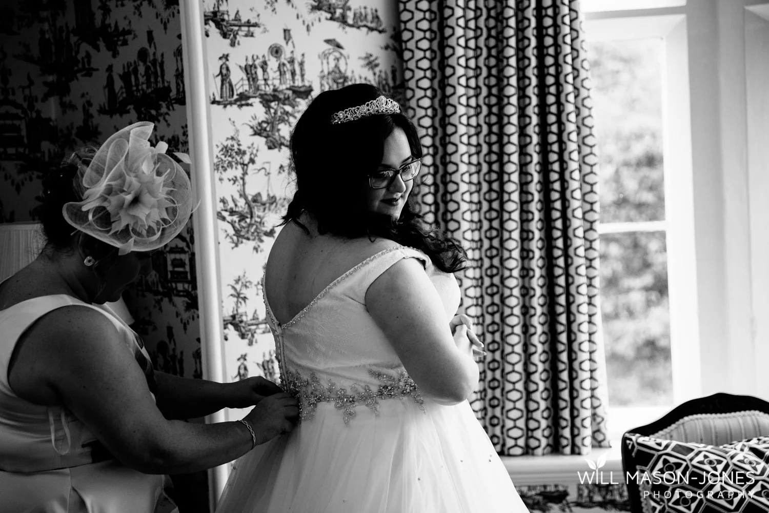  coed-y-mwstwr-welsh-wedding-photography 