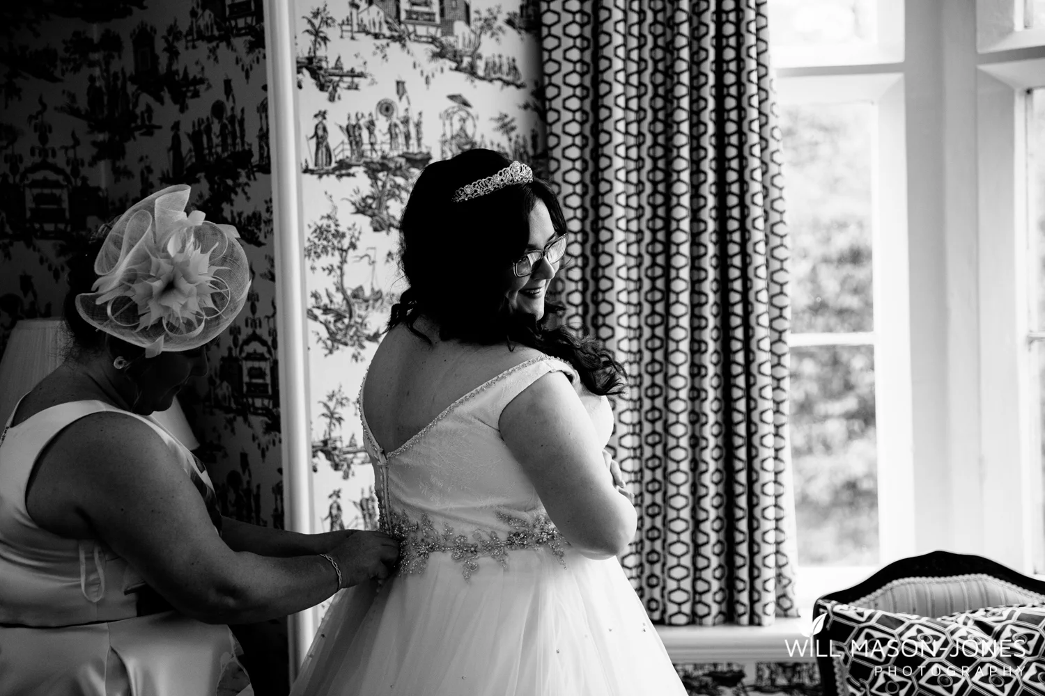  coed-y-mwstwr-welsh-wedding-photography 