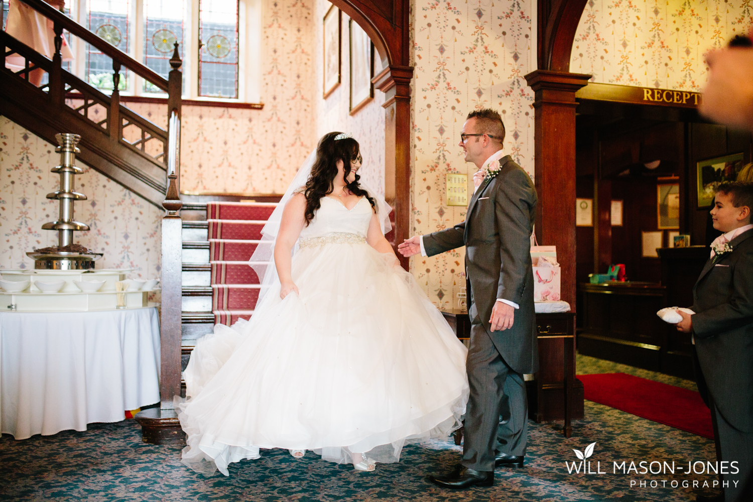  coed-y-mwstwr-welsh-wedding-photography 