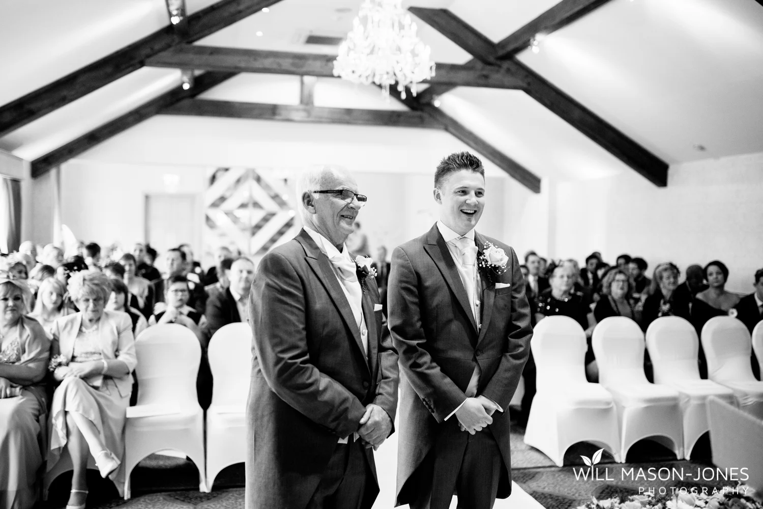  coed-y-mwstwr-welsh-wedding-photography 