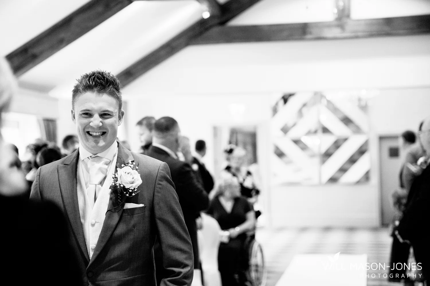  coed-y-mwstwr-welsh-wedding-photography 