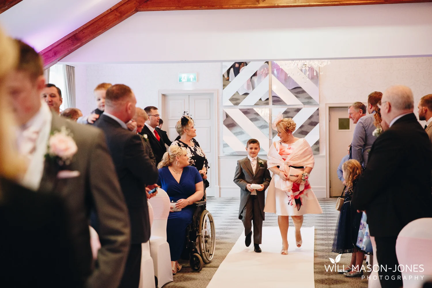  coed-y-mwstwr-welsh-wedding-photography 
