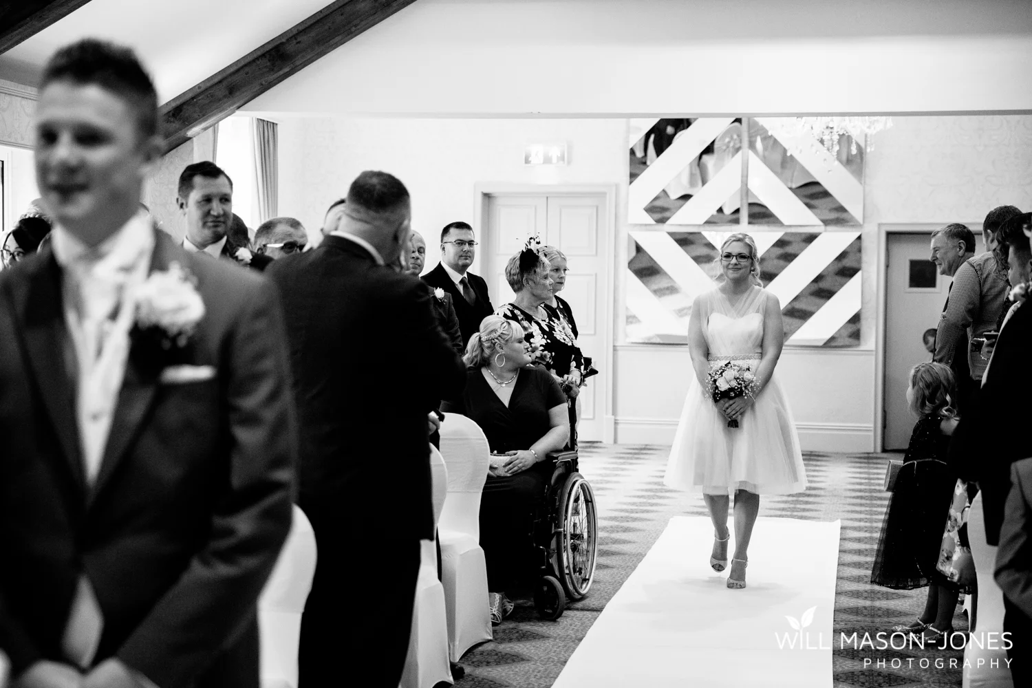  coed-y-mwstwr-welsh-wedding-photography 