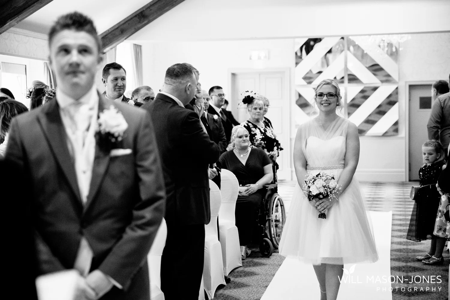  coed-y-mwstwr-welsh-wedding-photography 