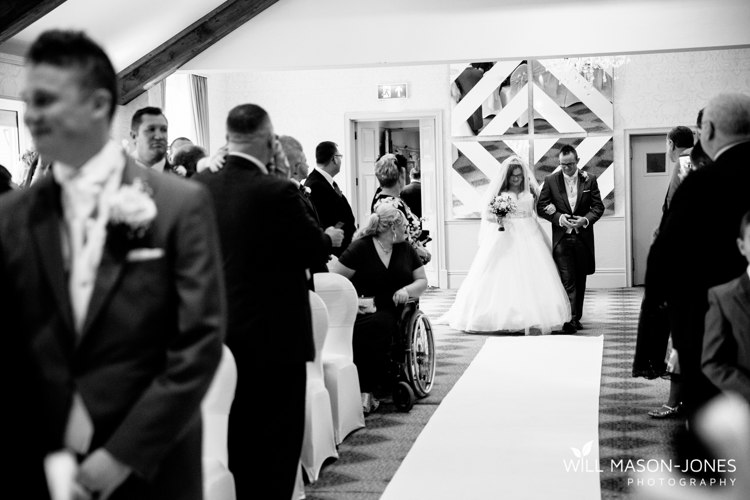  coed-y-mwstwr-welsh-wedding-photography 