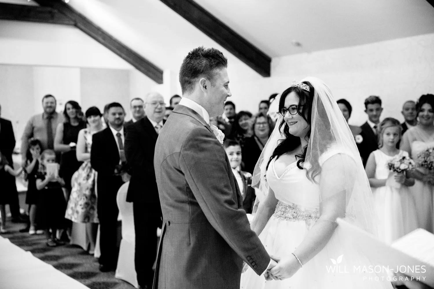  coed-y-mwstwr-welsh-wedding-photography 