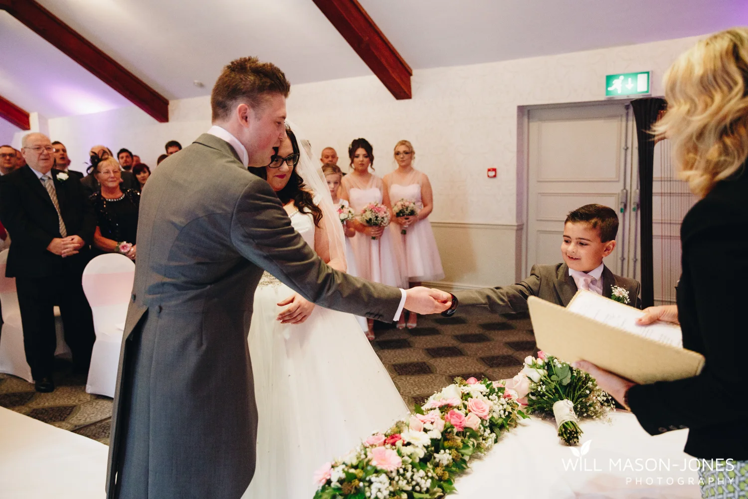  coed-y-mwstwr-welsh-wedding-photography 