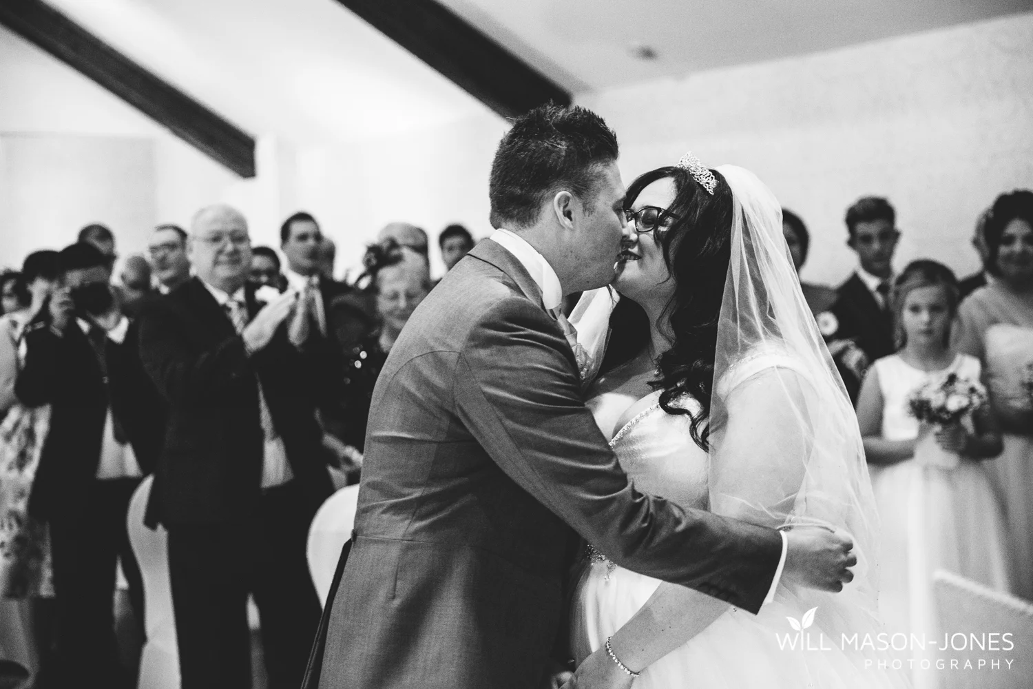  coed-y-mwstwr-welsh-wedding-photography 