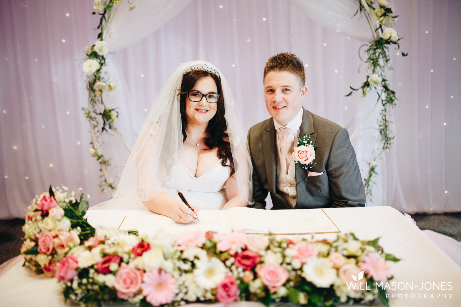  coed-y-mwstwr-welsh-wedding-photography 
